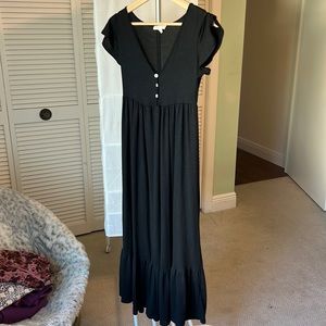 Black v-neck knit maxi dress by See You Monday Los Angeles sz small.